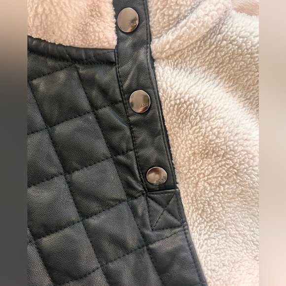 Abercrombie and Fitch asymmetrical snap up fleece small - Picture 7 of 14